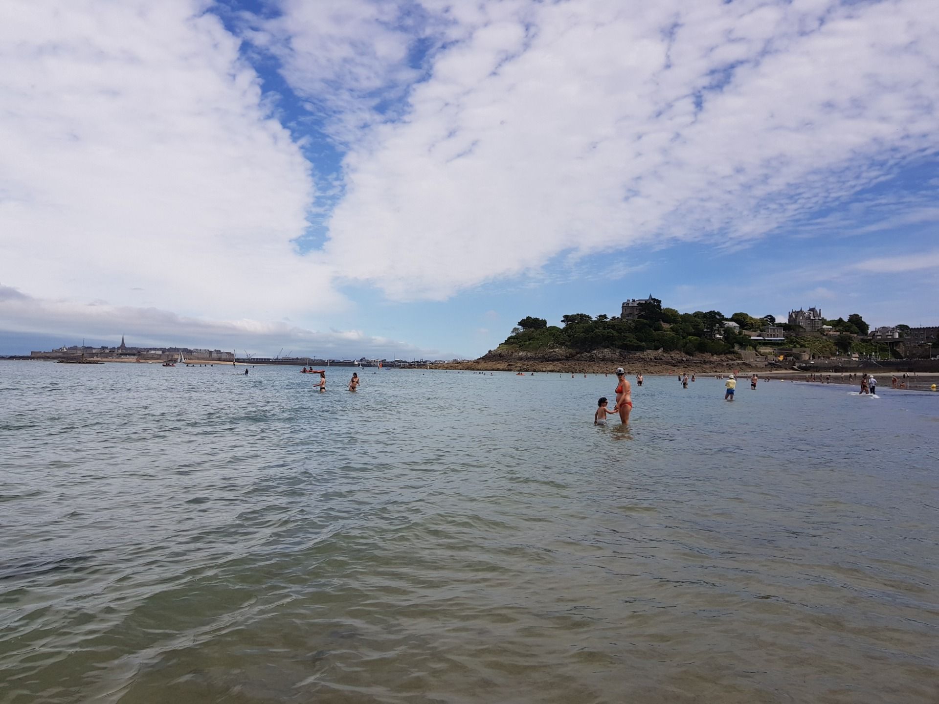 8pointeduMoulinetDinard.jpg