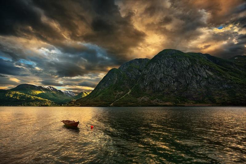 Lake...Jolstravatnet.Norway. June 2014.-2.jpg