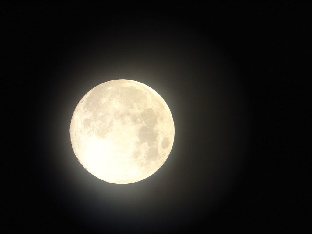 pleine-lune-espace-ciel-astronomie-1024x768.jpg