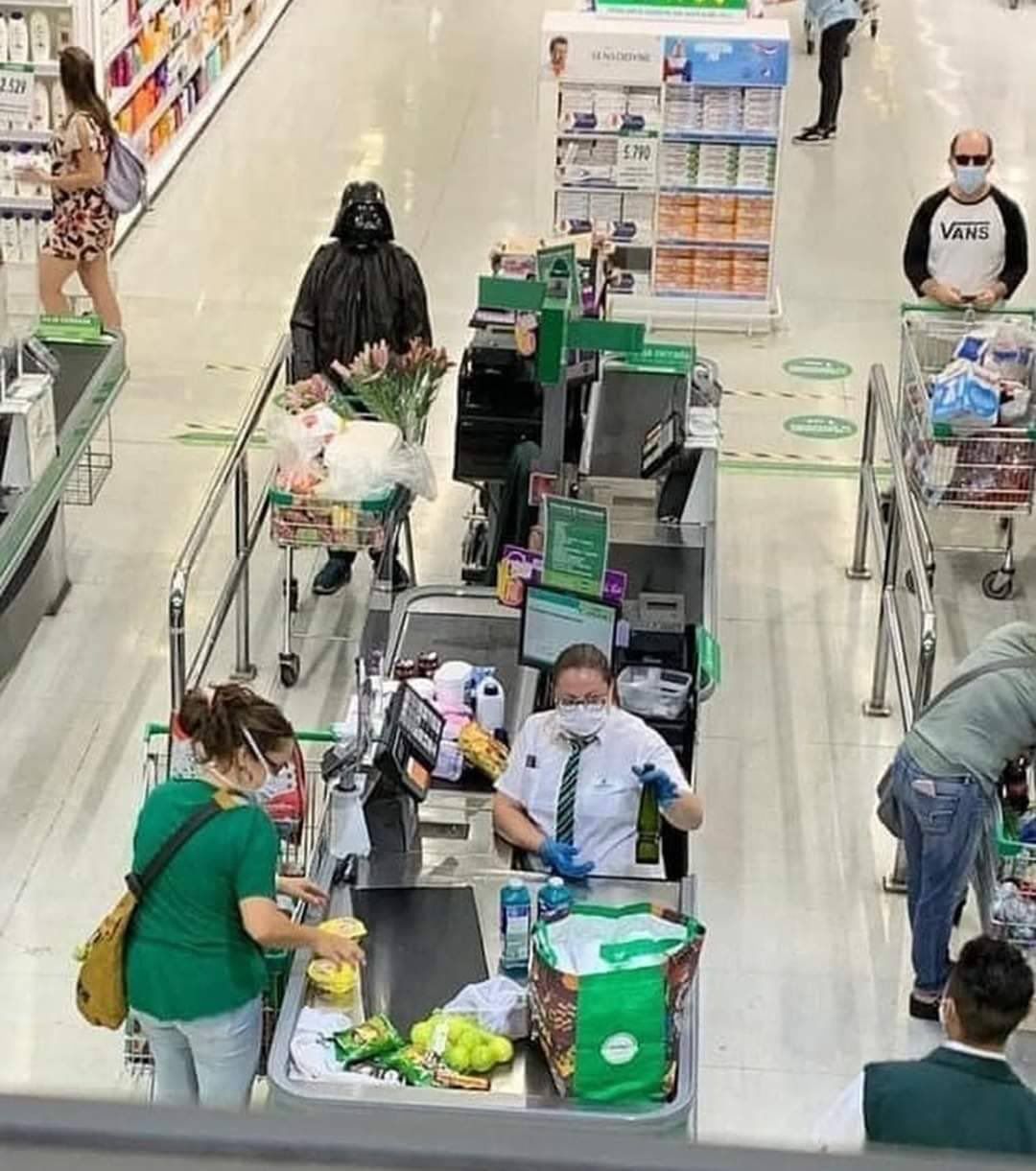 dark-vador-supermarche.jpeg