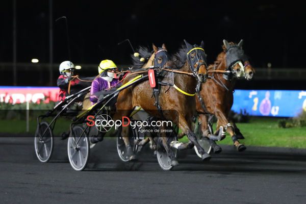 vincennes131222I.jpg